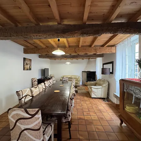 Nyaraló Confort Au Coeur Du Village