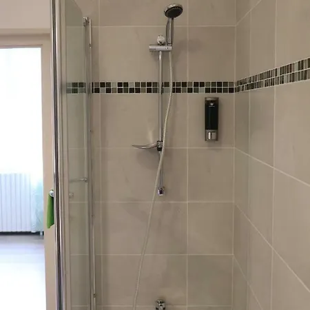 Confort Au Coeur Du Village Hébergement de vacances *