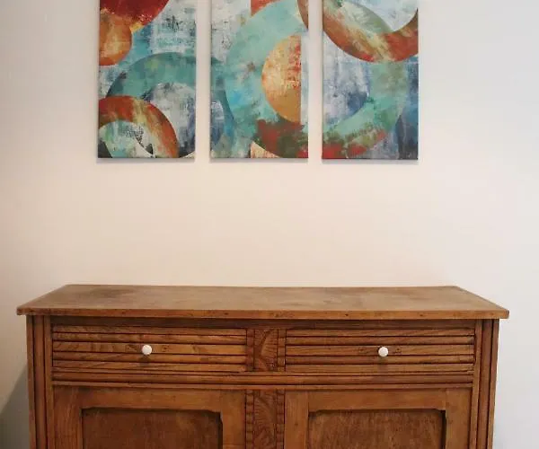 Confort Au Coeur Du Village Holiday home *